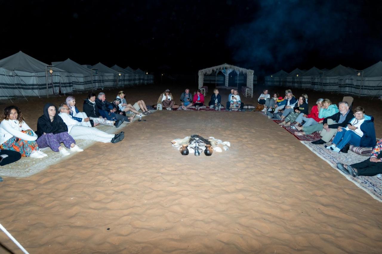 Sand Delight Camp Al Wāşil Exteriör bild