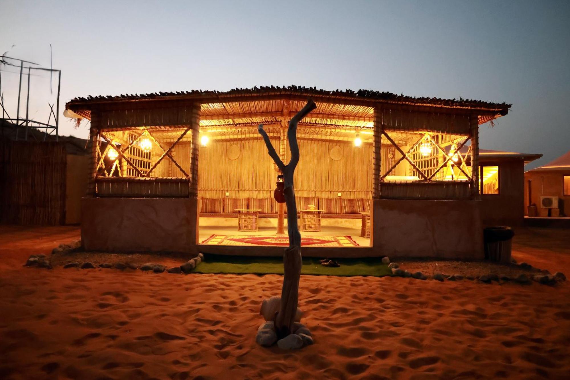 Sand Delight Camp Al Wāşil Exteriör bild